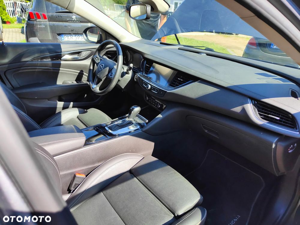 Opel Insignia 1.5 DI Turbo - 13