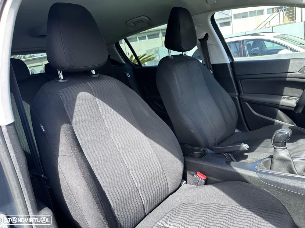 Peugeot 308 - 29