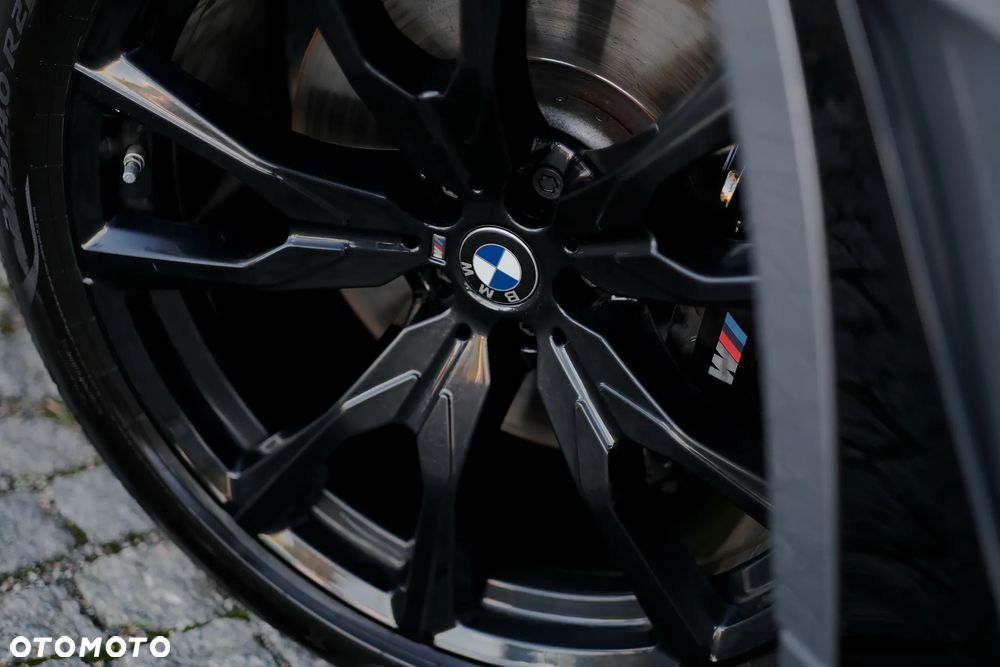 BMW X7 M50d sport - 24