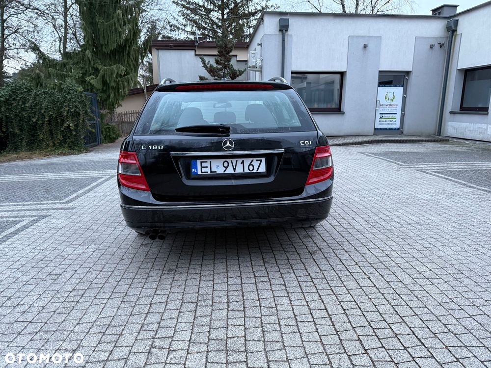 Mercedes-Benz Klasa C 180 T CGI Automatik BlueEFFICIENCY Avantgarde - 7
