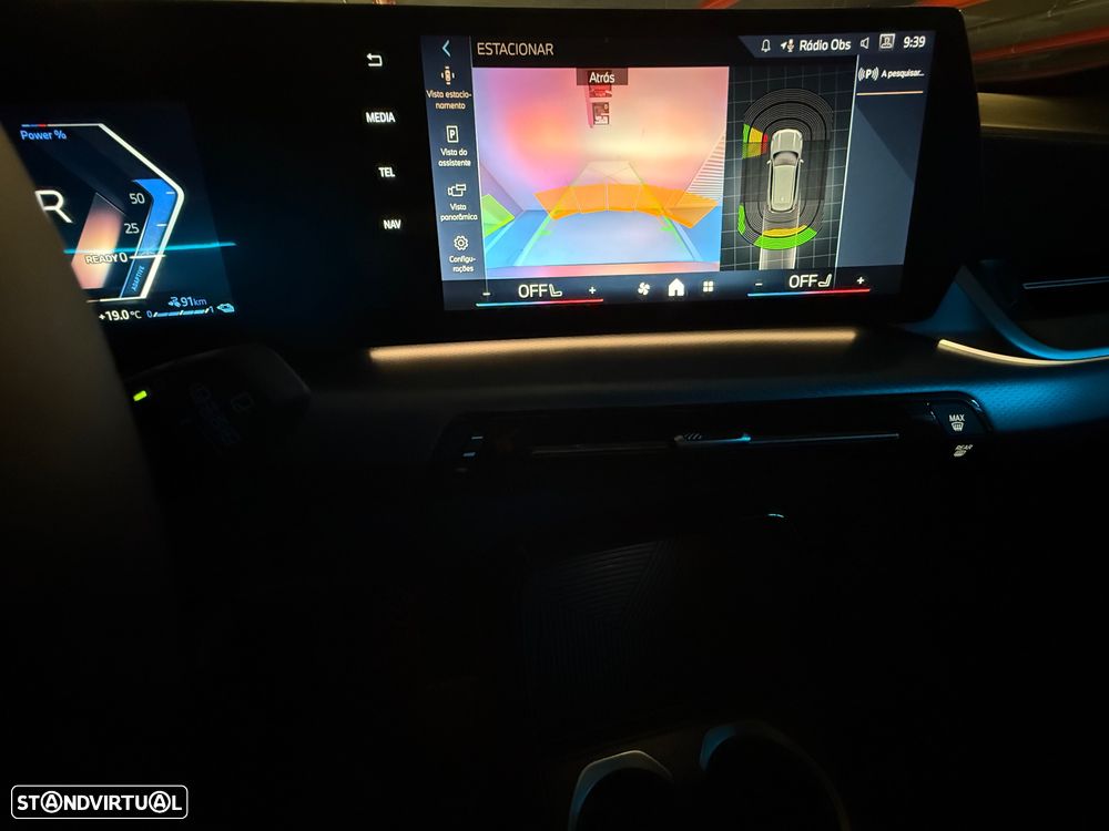 BMW X1 xDrive25e Pack Desportivo M - 24