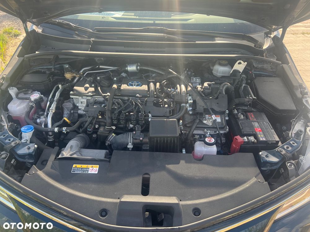 Toyota Corolla 1.8 Hybrid GPF Executive - 3
