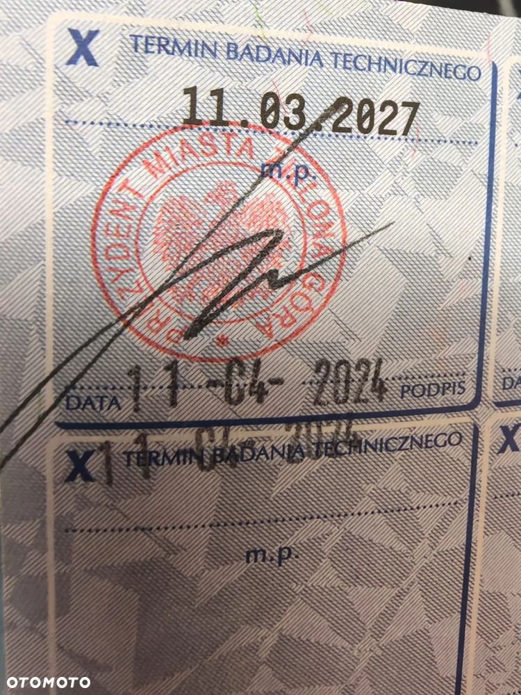 Mercedes-Benz GLE - 27