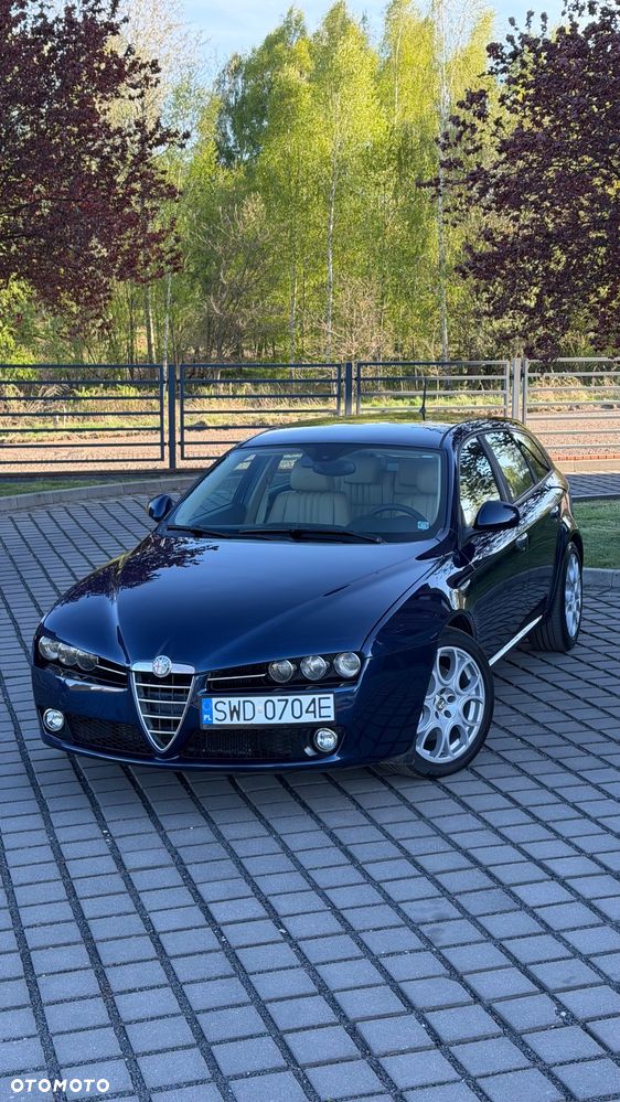 Alfa Romeo 159 2.4 JTDM 20V DPF Q-Tronic Turismo - 1