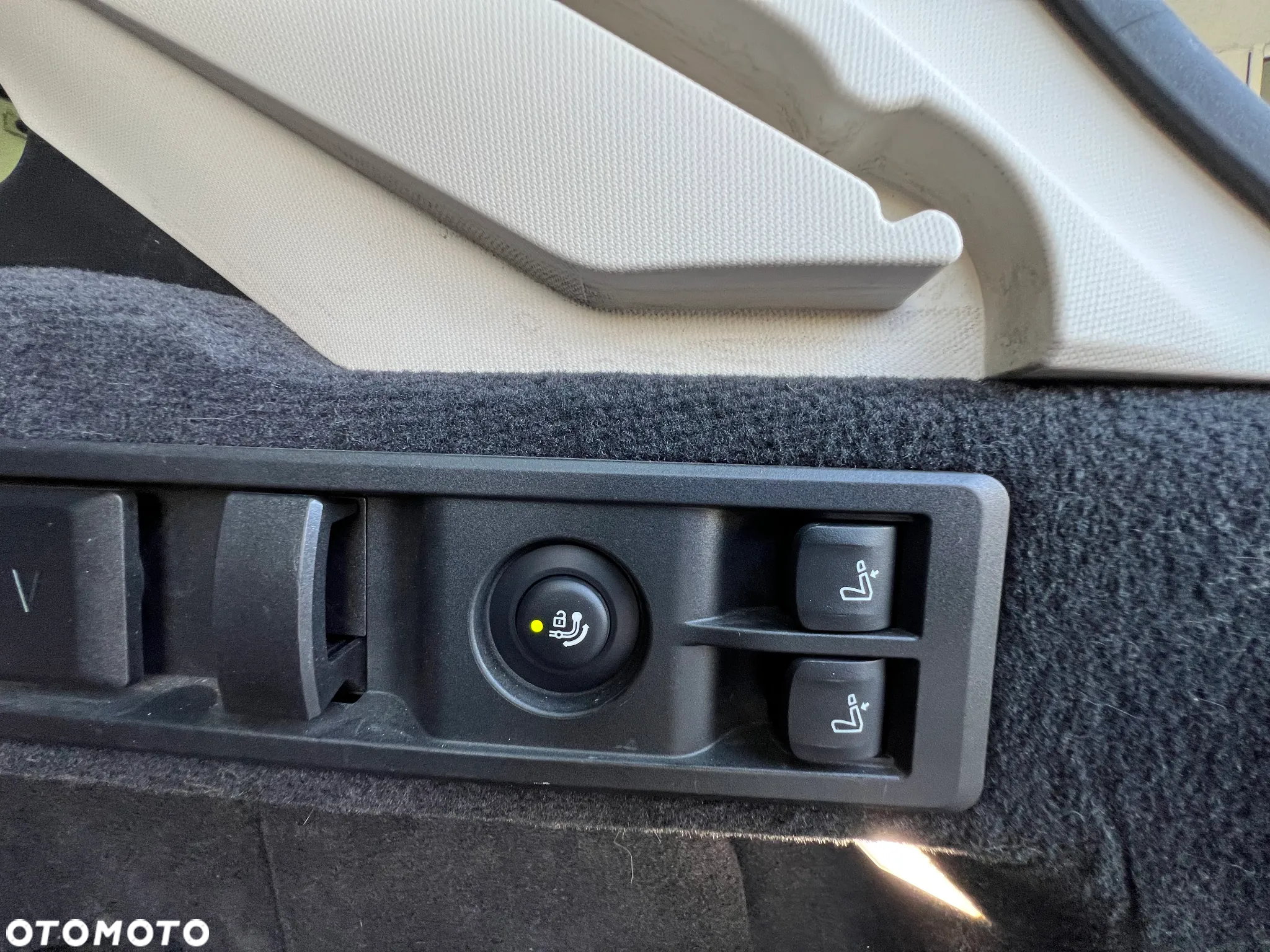 BMW Seria 3 320d xDrive Luxury Line sport - 31