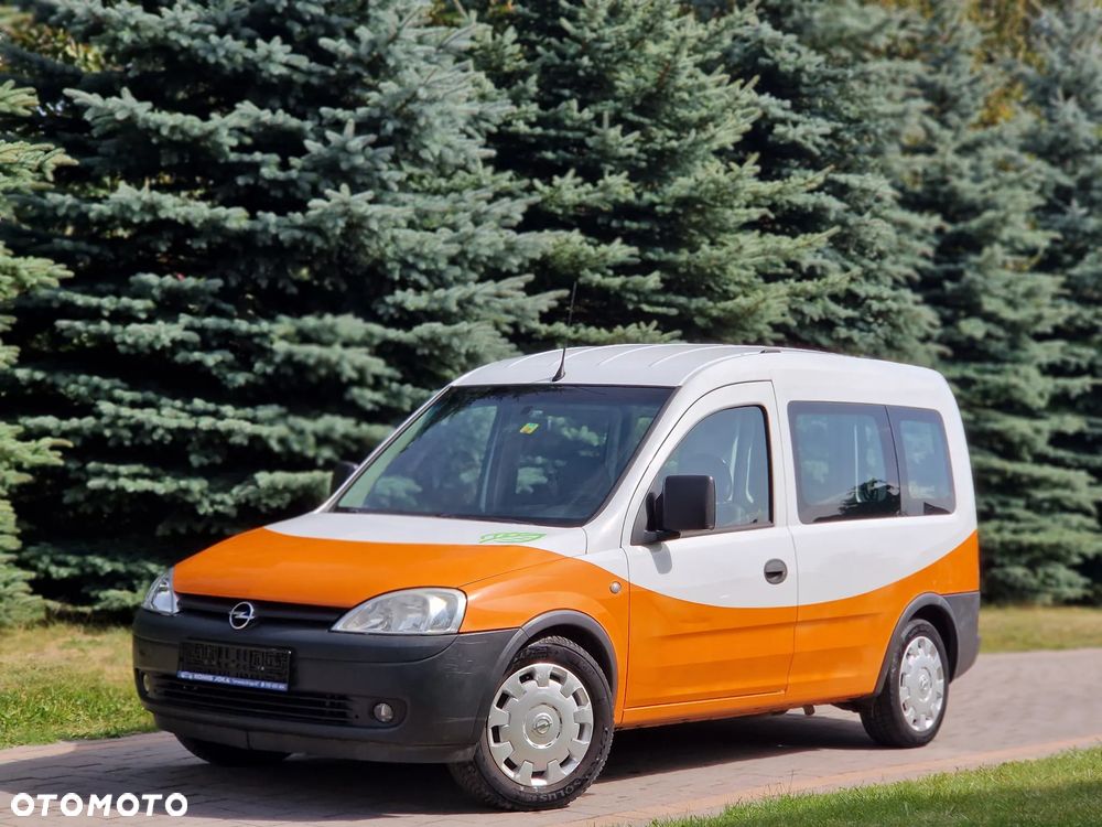 Opel Combo Tour 1.6 CNG Arizona - 2