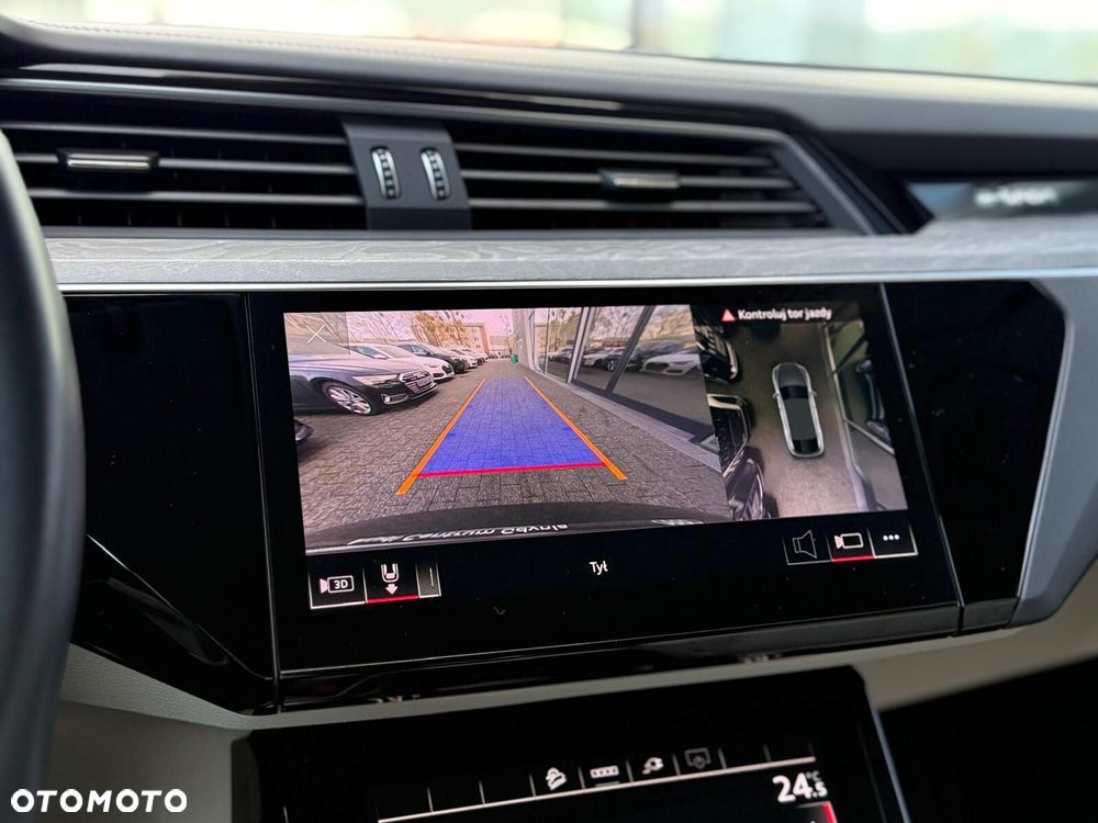 Audi e-tron 55 Quattro S Line - 29