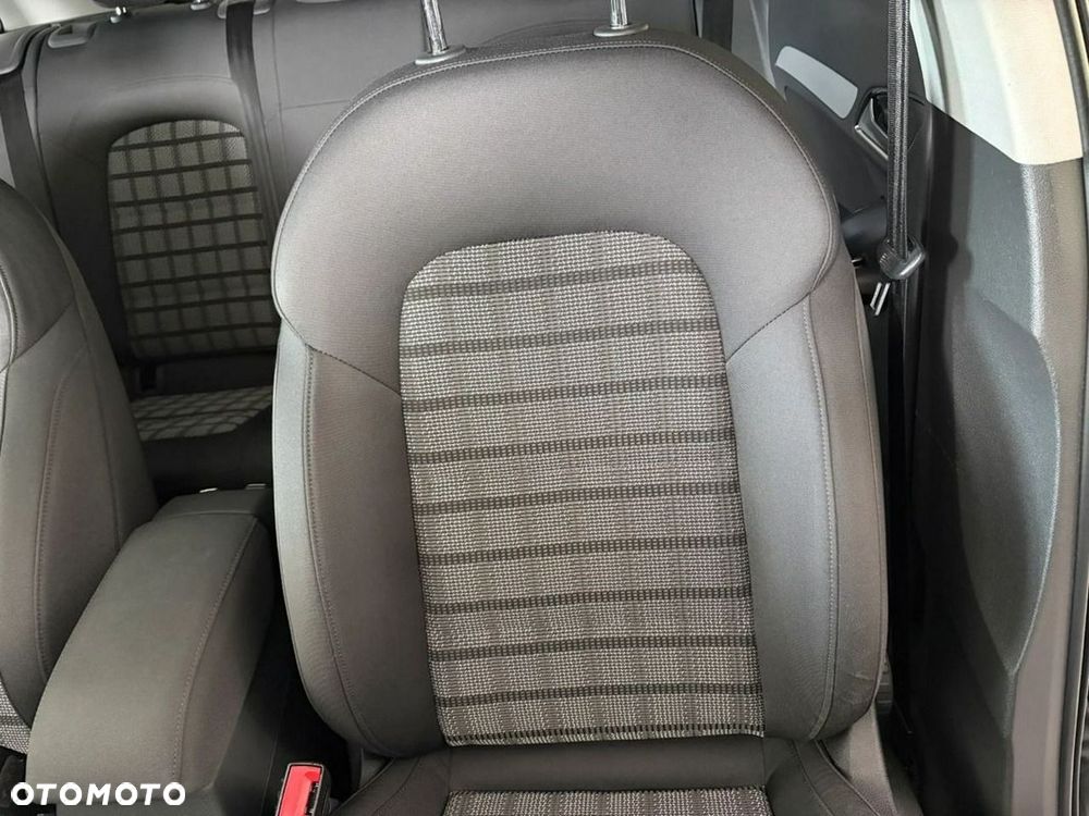 Audi Q3 1.4 TFSI Sport S tronic - 14