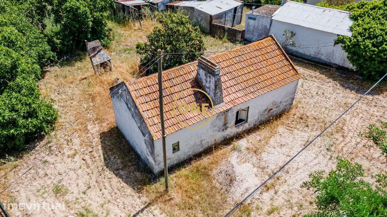 Moradia para recuperar | Terreno de 5.000 m2 | Junto à Barragem de Mag - Grande imagem: 3/25