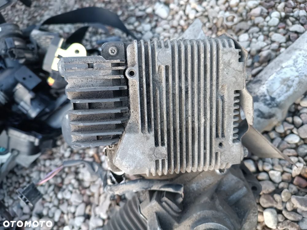 MERCEDES A-KLASA W169 W245 MAGLOWNICA PRZEKŁADNIA 6700001832 - 2