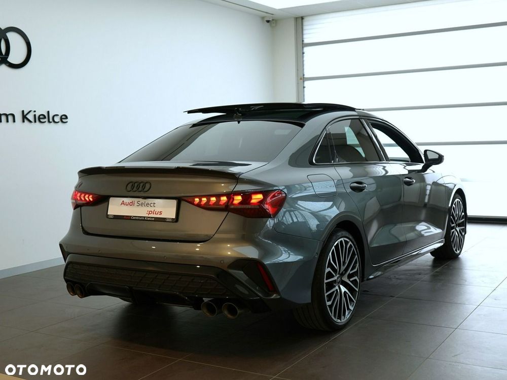 Audi S3 Limousine - 5