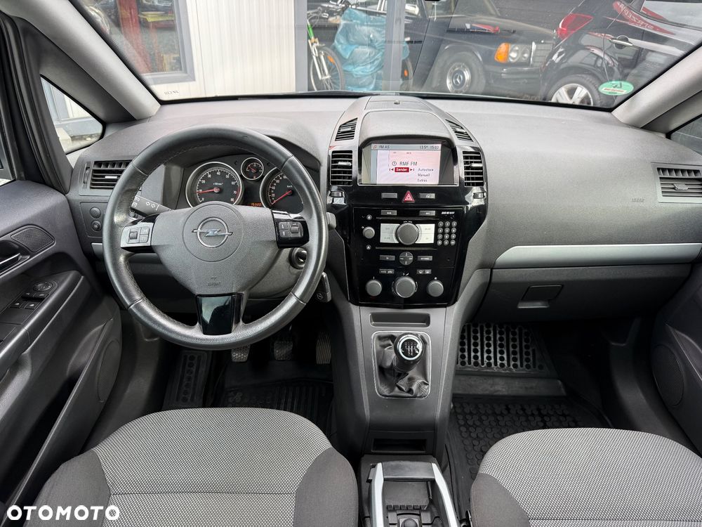 Opel Zafira 1.8 Active - 33