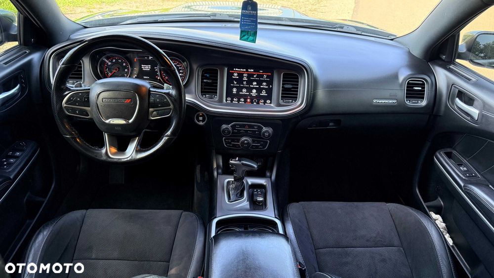 Dodge Charger - 7