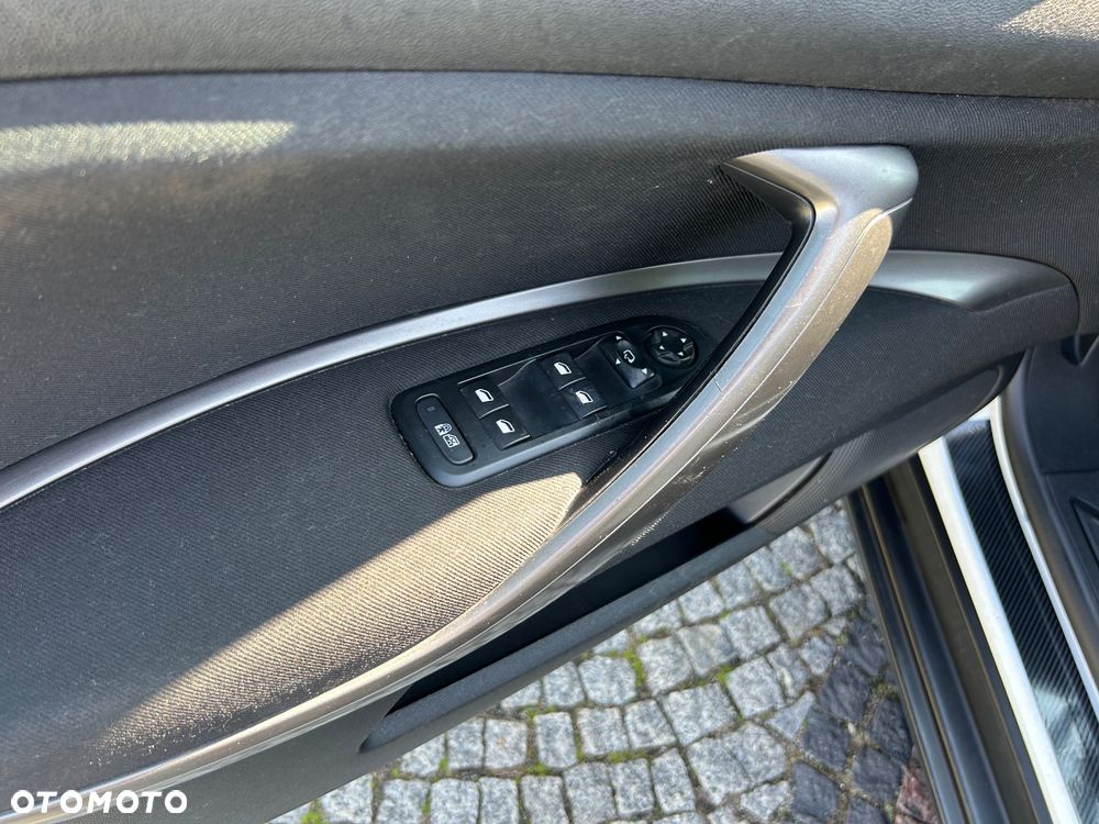 Citroën C5 e-HDi 115 EGS6 FAP Selection - 19