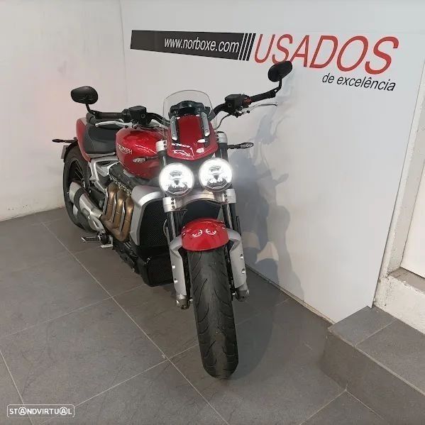 Triumph Rocket III R - 2