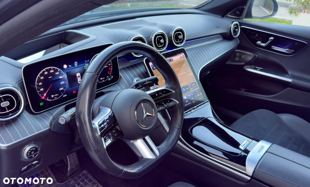 Mercedes-Benz Klasa C ver-300-de-phev-4--matic-amg - 16
