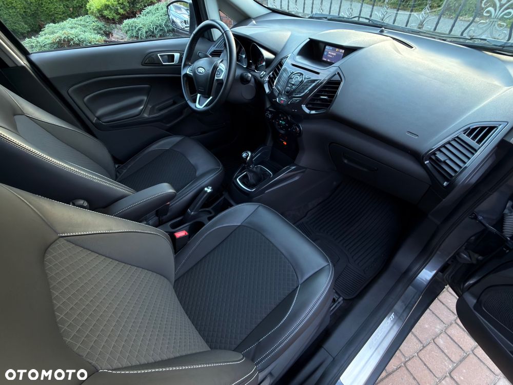 Ford EcoSport 1.0 EcoBoost TITANIUM - 28