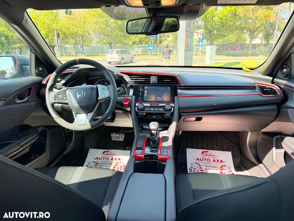 Honda Civic 1.5 VTEC Turbo CVT Sport Plus - 13
