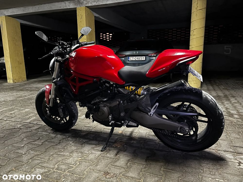 Ducati Monster - 14