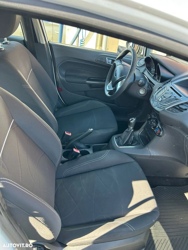 Ford Fiesta 1.5 TDCi Titanium - 5