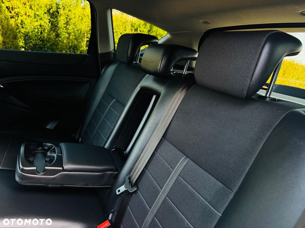 Ford Kuga 2.0 TDCi 4x4 Titanium - 31