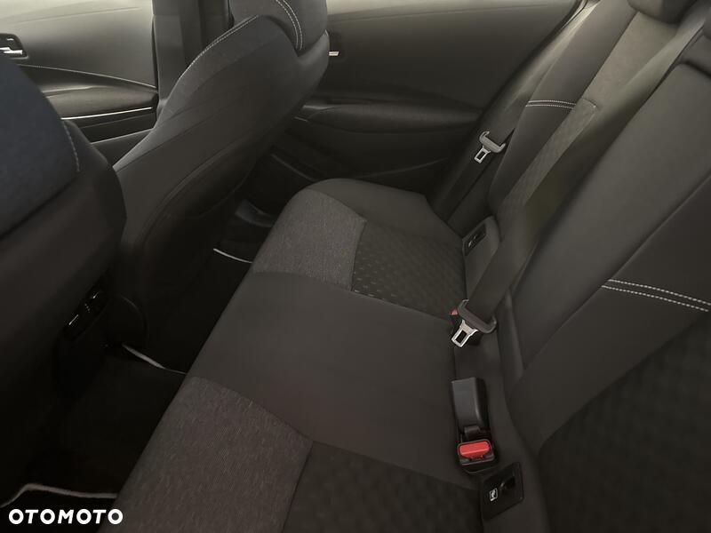 Toyota Corolla 1.8 Hybrid Comfort - 19