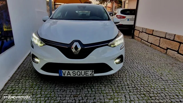 Renault Clio 1.6 E-Tech Exclusive - 2