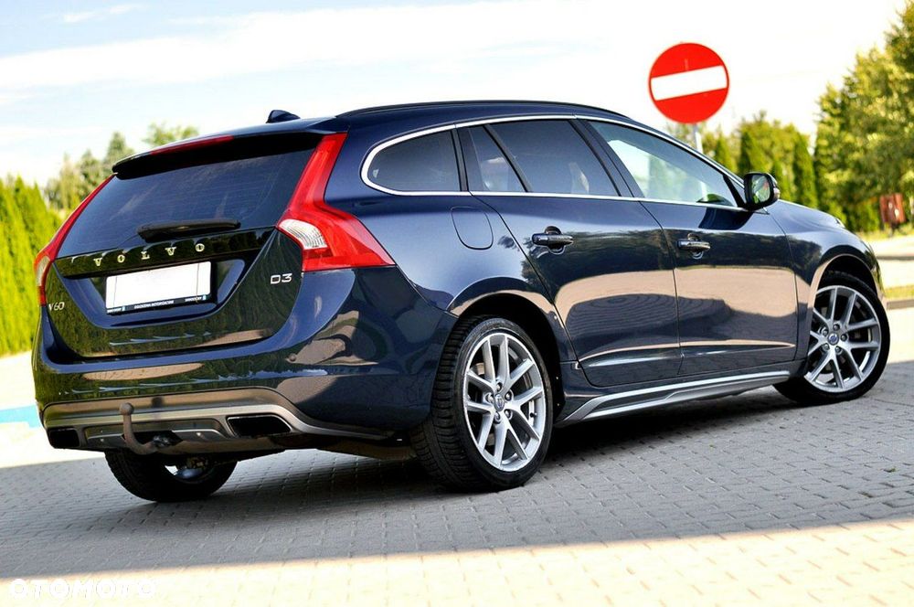 Volvo V60 D3 Geartronic Business Edition - 4