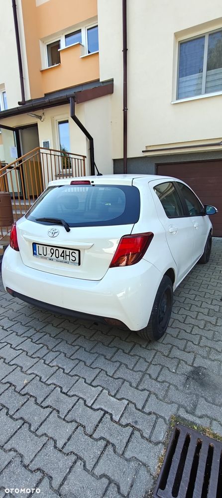 Toyota Yaris 1.0 Active EU6 - 7