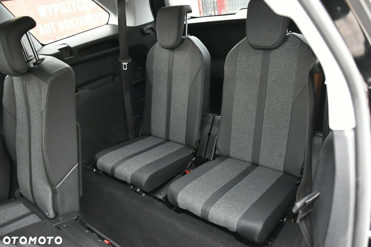 Peugeot 5008 - 17