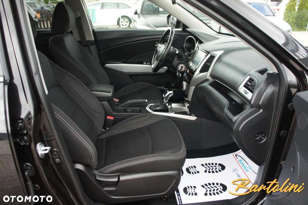 SsangYong/KGM Tivoli - 12