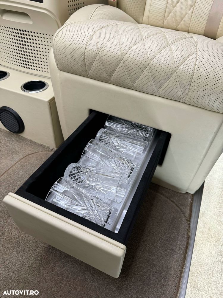 Mercedes-Benz Sprinter - 18