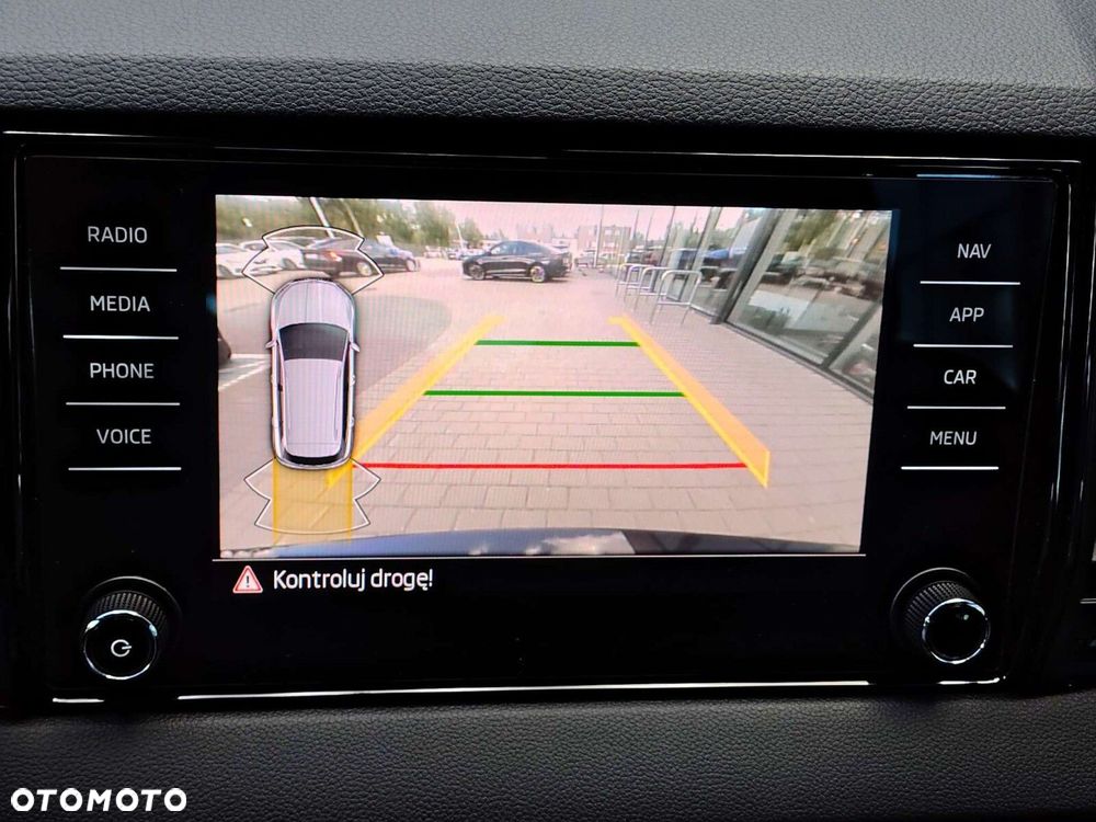 Skoda Karoq 1.5 TSI ACT Selection DSG - 22