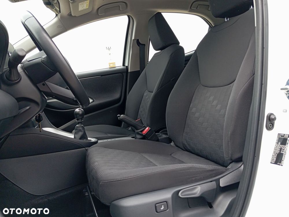 Toyota Yaris - 13