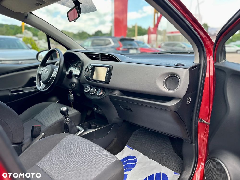 Toyota Yaris 1.33 Premium - 16