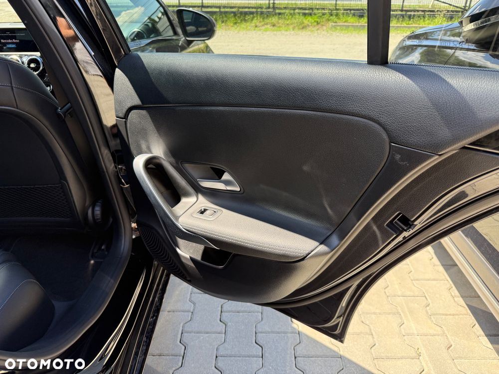 Mercedes-Benz Klasa A 200 Progressive 7G-DCT - 14