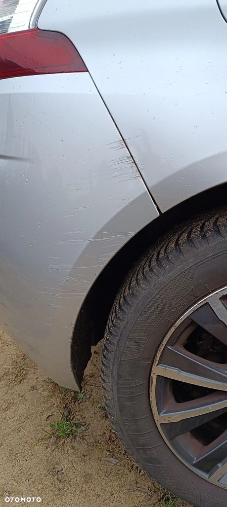 Peugeot 308 1.6 HDi Active - 12