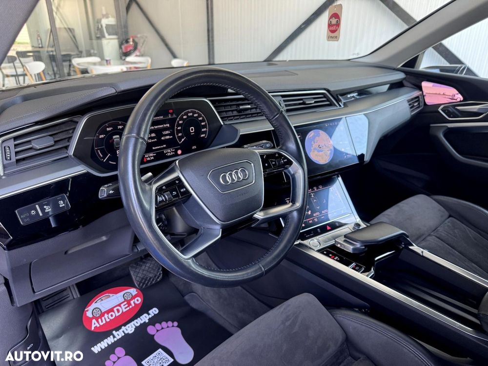 Audi e-tron - 7