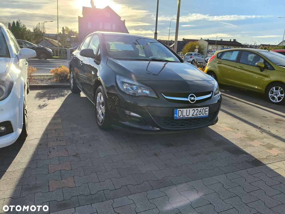 Opel Astra 1.6 CDTI Active - 1