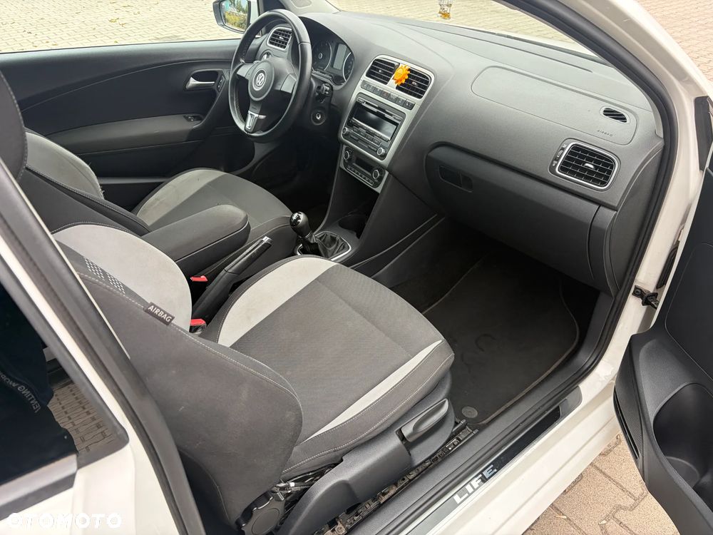 Volkswagen Polo 1.2 Life - 17