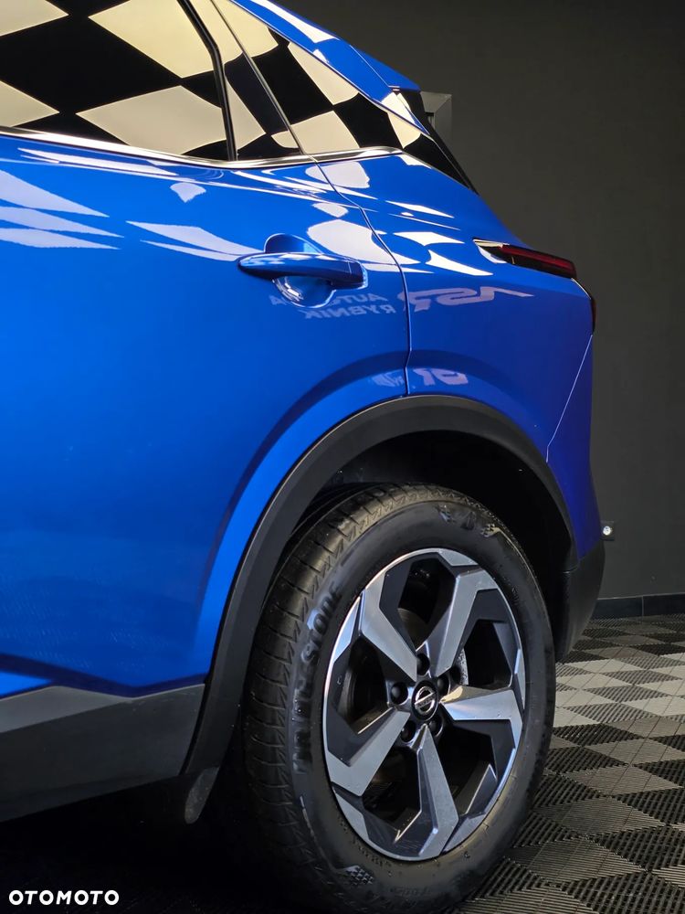 Nissan Qashqai 1.3 DIG-T N-CONNECTA - 24