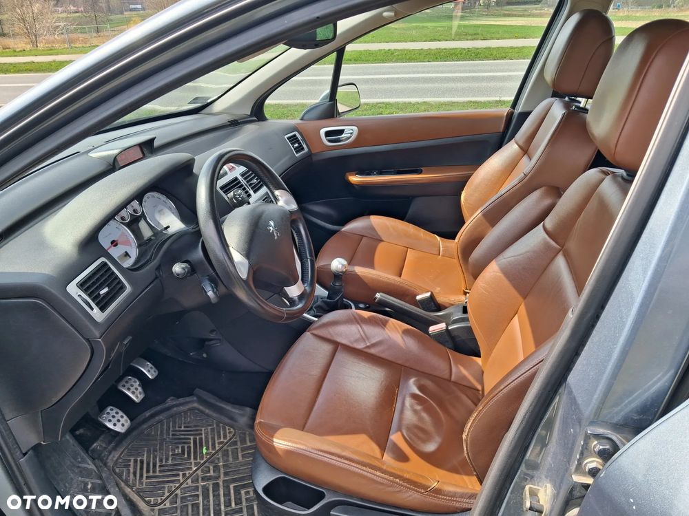 Peugeot 307 2.0 Premium - 6