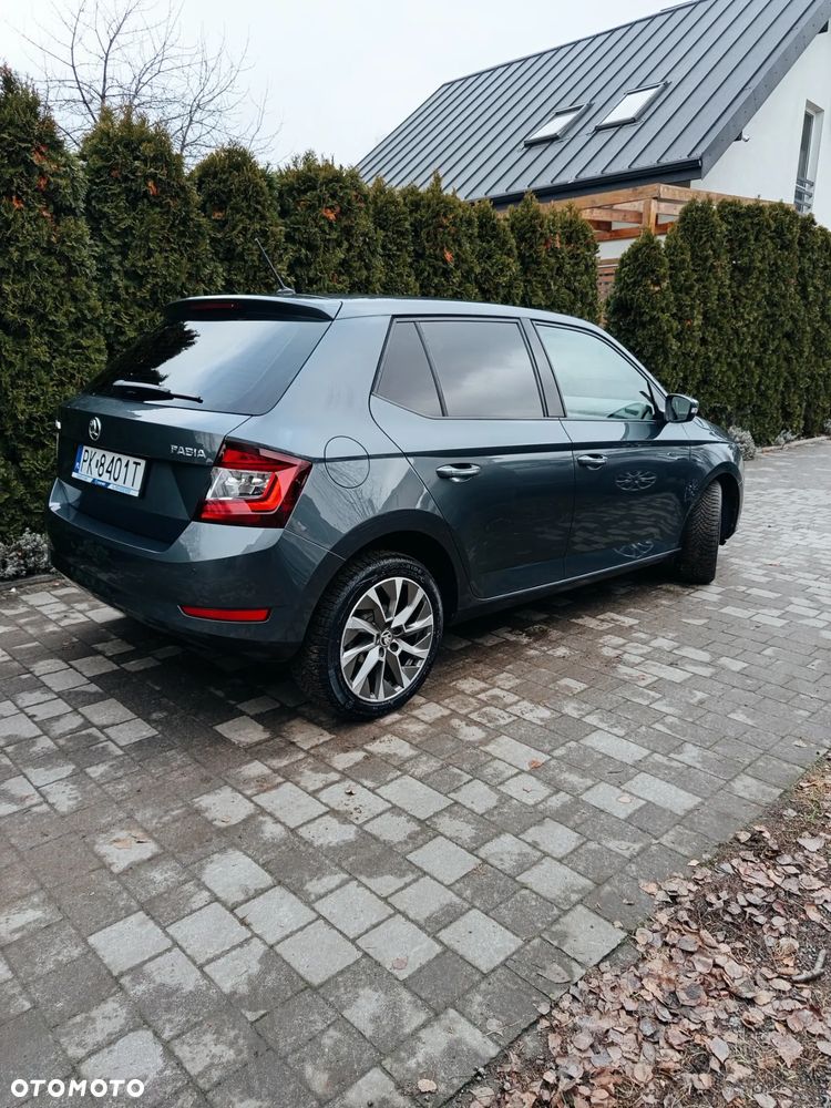 Skoda Fabia 1.0 TSI Active - 2