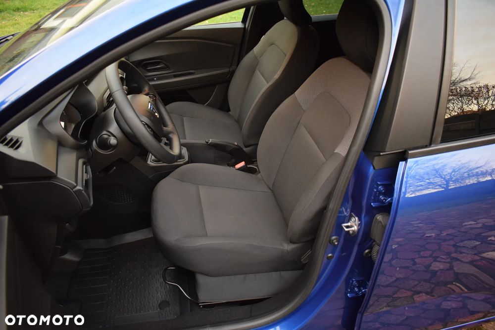 Dacia Sandero - 26