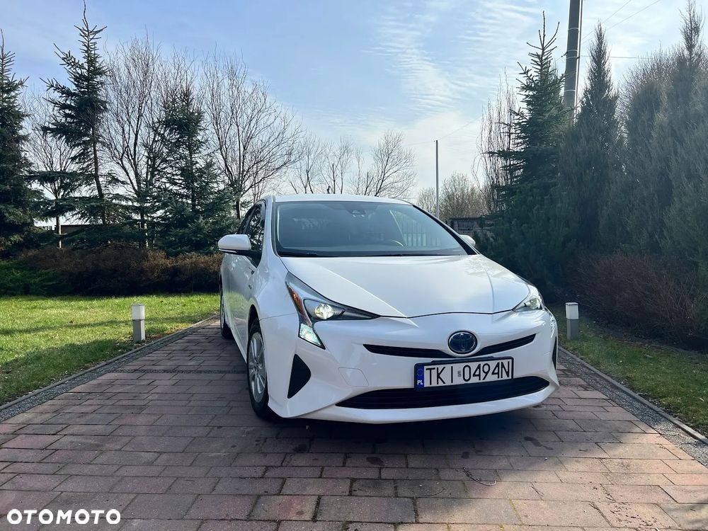 Toyota Prius - 3