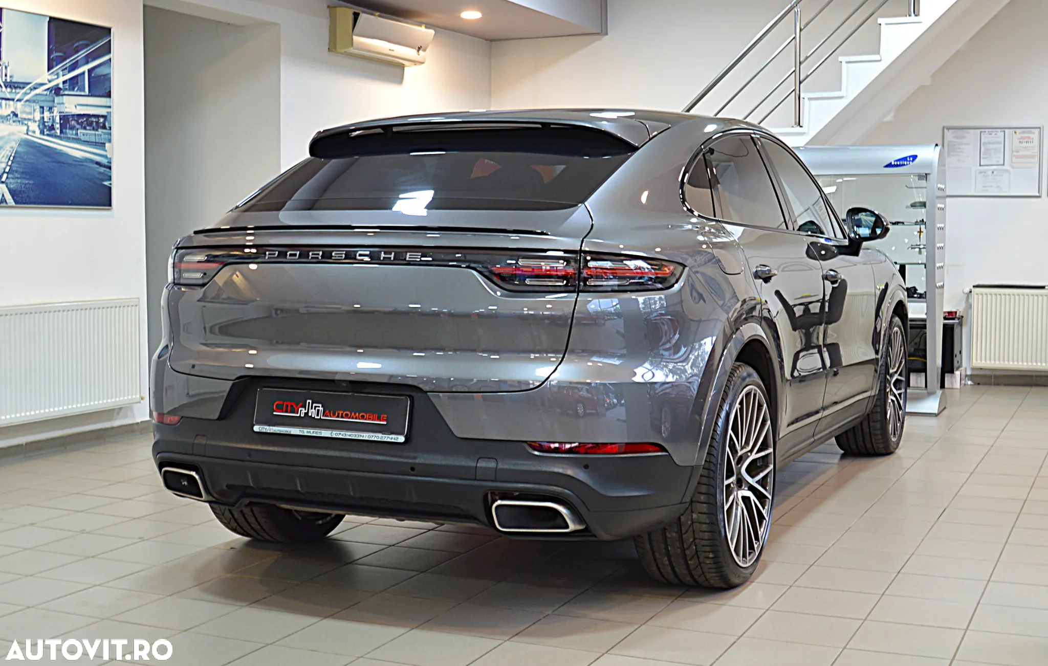Porsche Cayenne Coupe E-Hybrid Tiptronic S Platinum Edition - 5