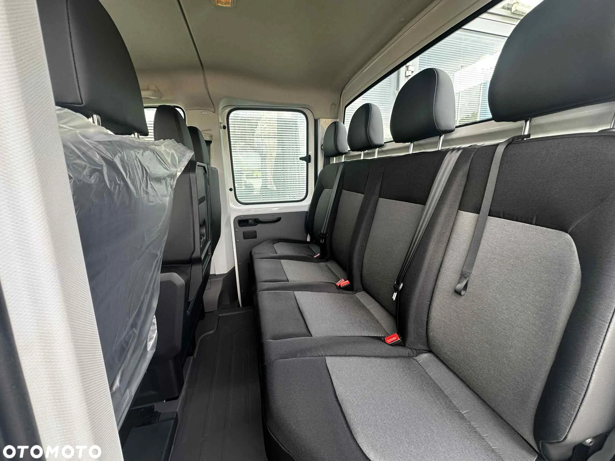 Volkswagen Crafter Skrzyniowy - 24