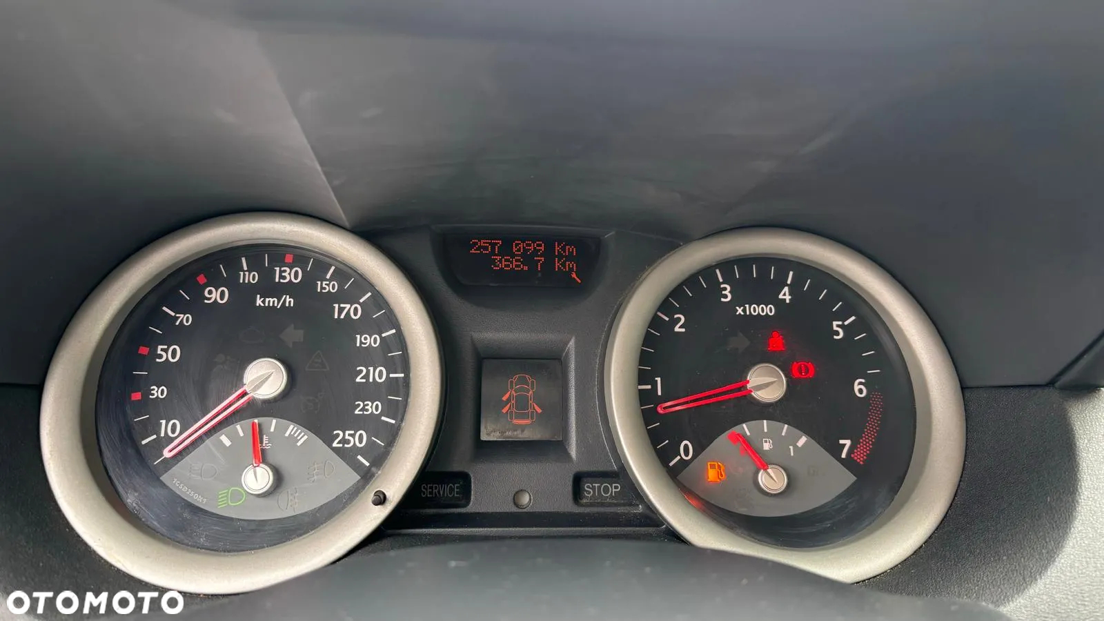 Renault Megane - 11