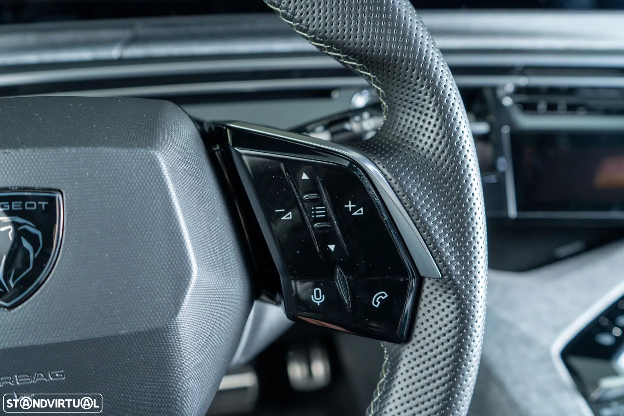 Peugeot E-5008 73 kWh GT - 34