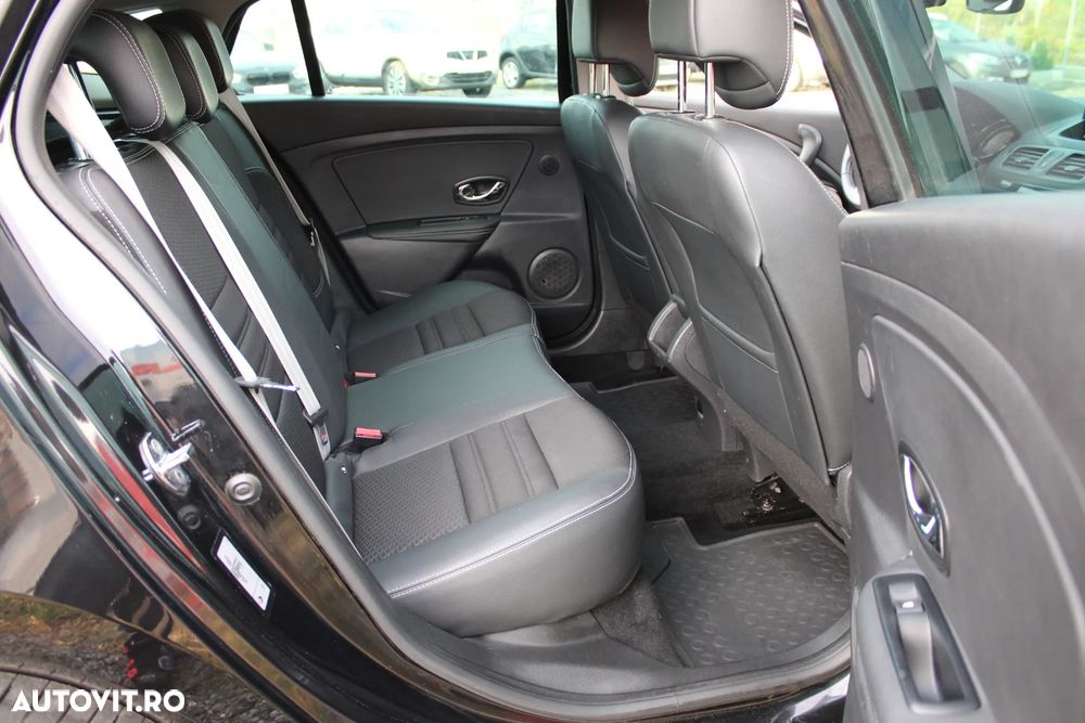 Renault Megane Grandtour ENERGY dCi 130 BOSE EDITION - 12